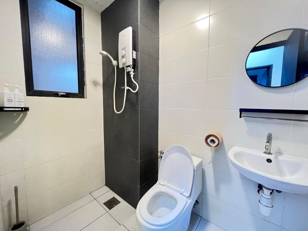 Riverview 8Pax 2Br In Kbtown Ps4, Netflix A-1-12 Кота-Бару Екстер'єр фото